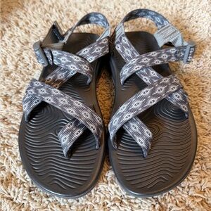 Chaco Women's Zvolv Nova Gray Size 7